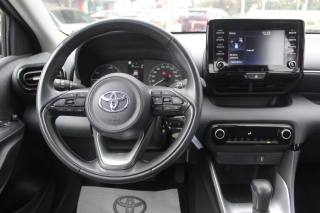 TOYOTA Yaris usata, con Servosterzo