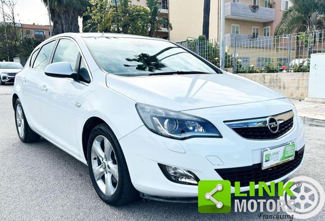 OPEL Astra usata, con Cerchi in lega