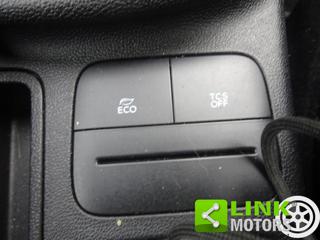 FORD Fiesta usata, con Fari LED