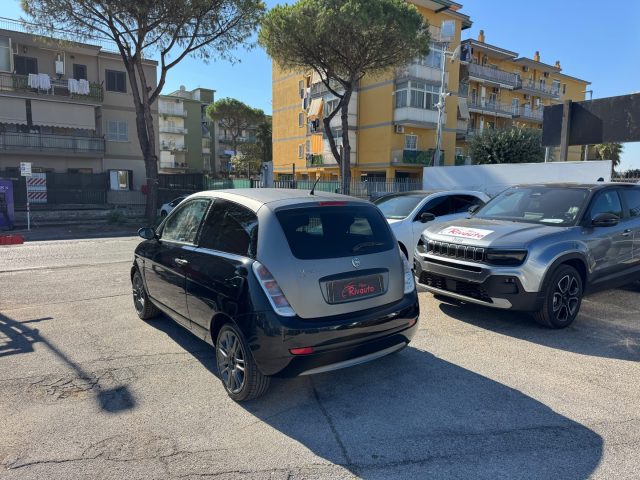 LANCIA Ypsilon usata, con Boardcomputer