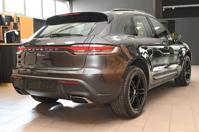 PORSCHE Macan usata 74