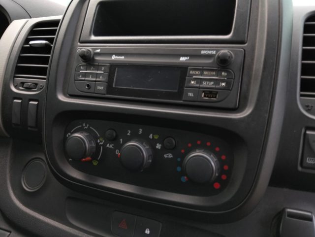 RENAULT Trafic usata, con Lettore CD