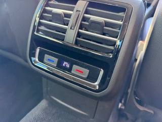 VOLKSWAGEN Passat usata, con Controllo automatico clima