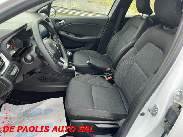 RENAULT Clio usata, con Autoradio