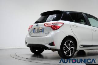 TOYOTA Yaris usata 44