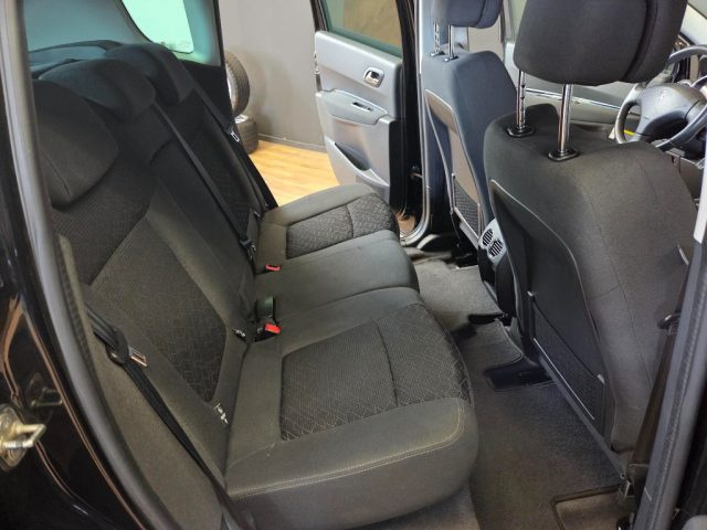 PEUGEOT 3008 usata, con Servosterzo