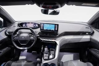 PEUGEOT 5008 usata, con Frenata d