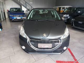 PEUGEOT 208 usata, con Airbag