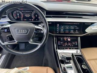 AUDI A8 usata, con USB