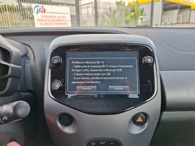TOYOTA Aygo usata 10