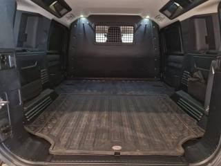 LAND ROVER Defender usata, con Autoradio