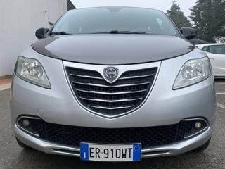 LANCIA Ypsilon usata, con Airbag