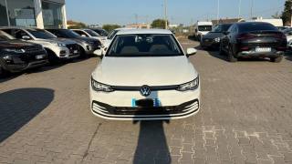 VOLKSWAGEN Golf 1.0 eTSI EVO DSG Life IVA ESPOSTA OK NEOP.
