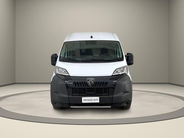 PEUGEOT Boxer usata, con Airbag