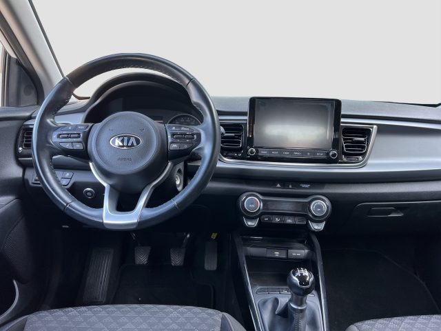 KIA Rio usata 8