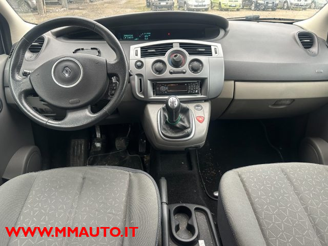 RENAULT Scenic usata, con Volante in pelle