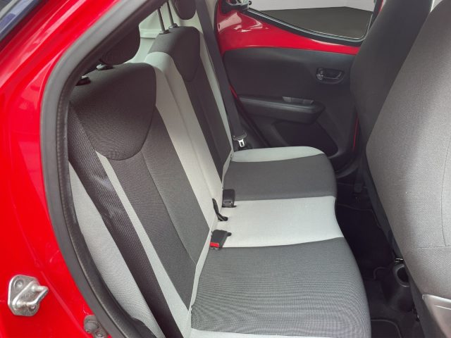 TOYOTA Aygo usata, con Hotspot Wi-Fi