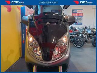 YAMAHA X-Max 250 usata 9