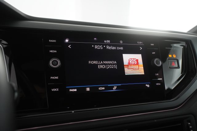 VOLKSWAGEN Taigo usata 17