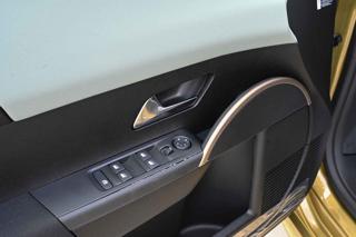 LANCIA Ypsilon usata, con Sedile posteriore sdoppiato