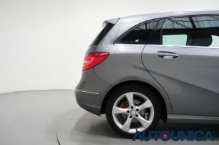 MERCEDES-BENZ B 180 usata 42