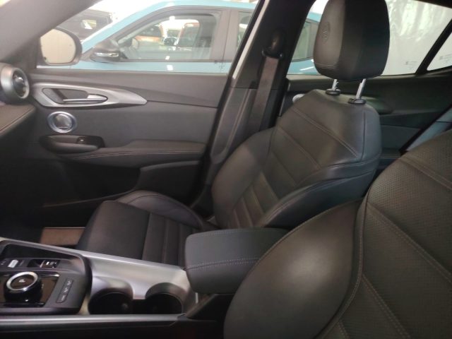 ALFA ROMEO Tonale usata, con Sensori di parcheggio posteriori