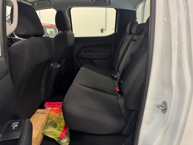 VOLKSWAGEN Amarok usata, con Boardcomputer