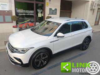 VOLKSWAGEN Tiguan usata, con Vivavoce