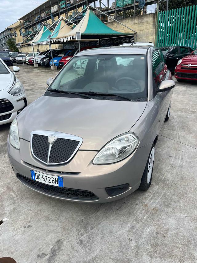 LANCIA Ypsilon usata, con Immobilizzatore elettronico