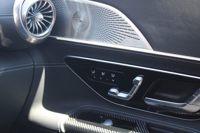MERCEDES-BENZ SL 63 AMG usata, con ESP