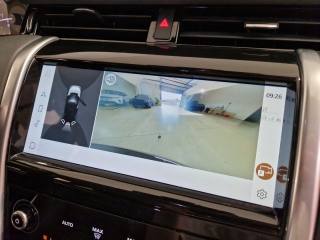 LAND ROVER Discovery Sport usata, con Volante in pelle