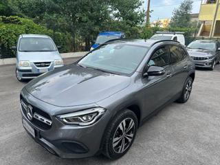 MERCEDES-BENZ GLA 200 d Automatic Sport