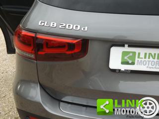 MERCEDES-BENZ GLB 200 usata 53