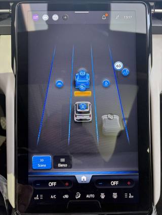 FORD Explorer usata, con Vetri oscurati