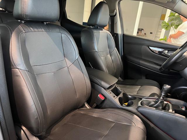 NISSAN Qashqai usata, con Climatizzatore