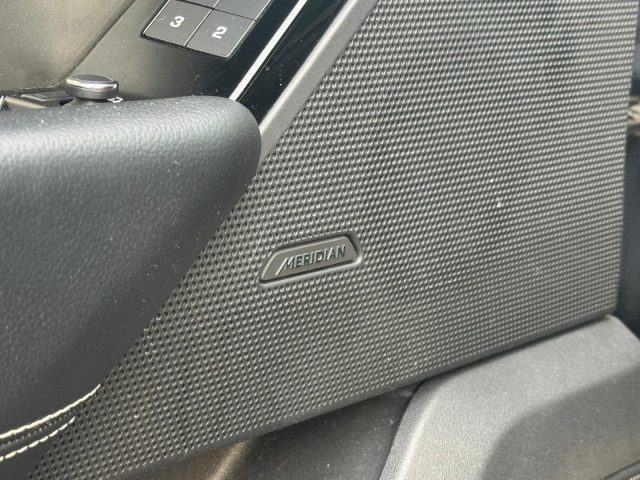 LAND ROVER Range Rover Velar usata, con Sedili riscaldati