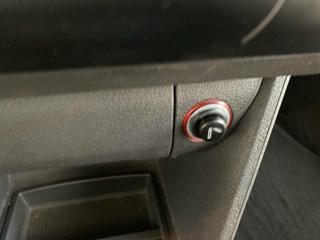 VOLKSWAGEN Touran usata, con Airbag testa