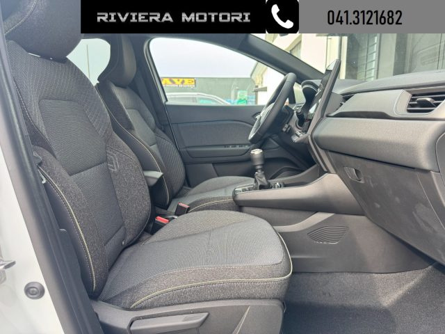 RENAULT Captur usata, con Volante in pelle