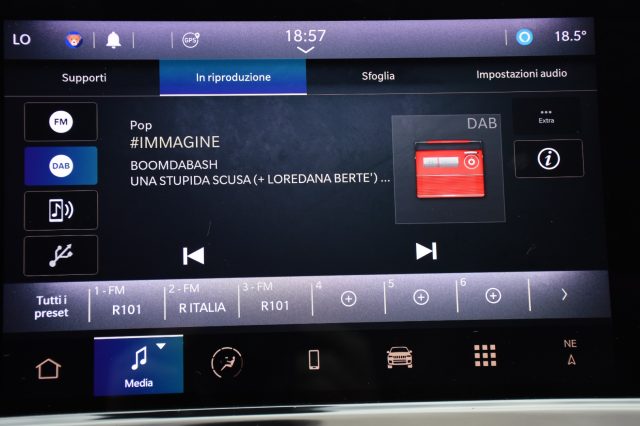 JEEP Compass usata, con Sedile posteriore sdoppiato