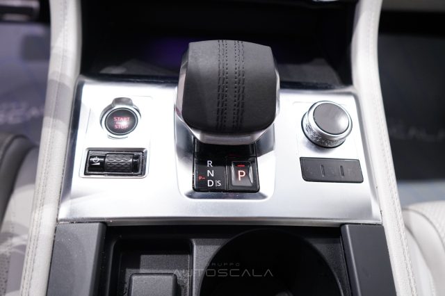 JAGUAR F-Pace usata, con Bracciolo