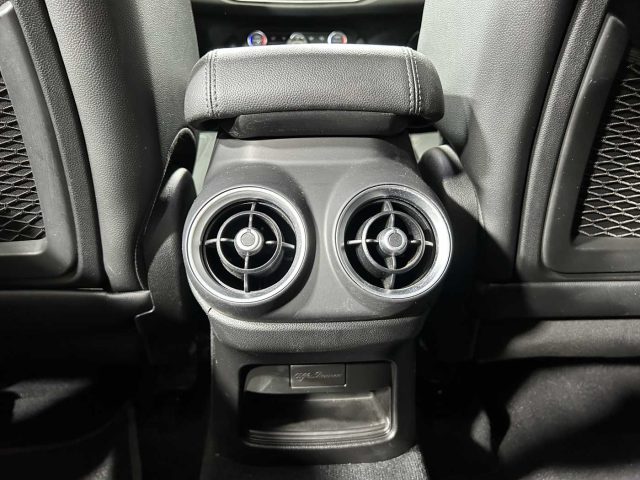 ALFA ROMEO Stelvio usata, con Airbag testa