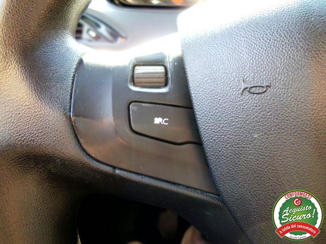 PEUGEOT 208 usata, con Vivavoce