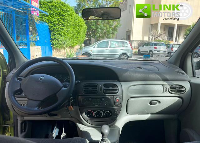 RENAULT Megane usata, con Climatizzatore