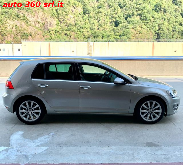 VOLKSWAGEN Golf usata, con Alzacristalli elettrici