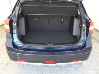 SUZUKI S-Cross usata, con Servosterzo