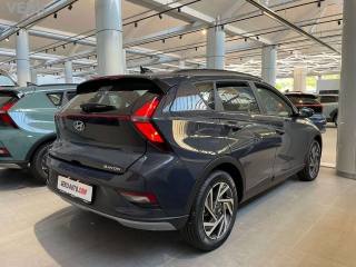 HYUNDAI Bayon usata, con Boardcomputer