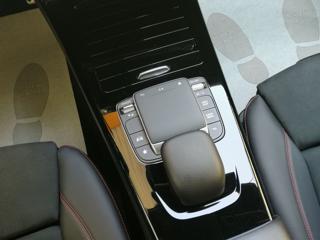 MERCEDES-BENZ A 180 usata, con Touch screen