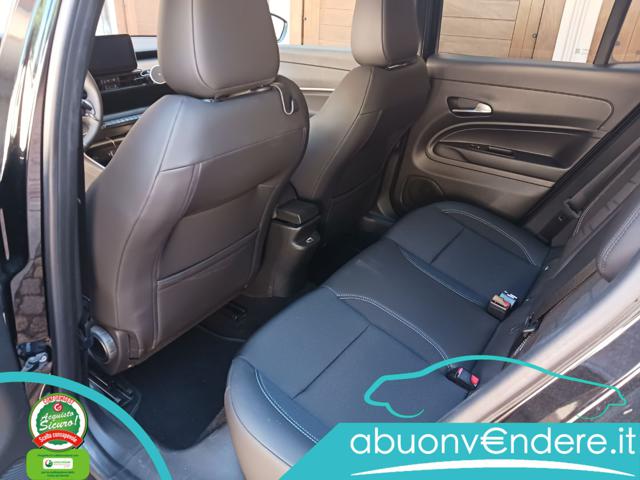 JEEP Avenger usata, con Controllo automatico clima
