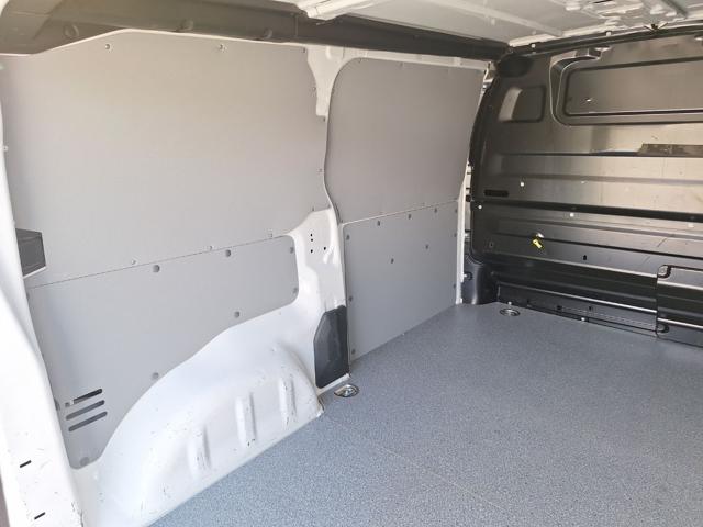 PEUGEOT Expert usata, con Park Distance Control