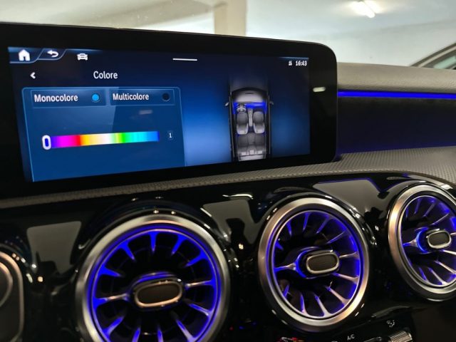 MERCEDES-BENZ A 180 usata, con Volante in pelle